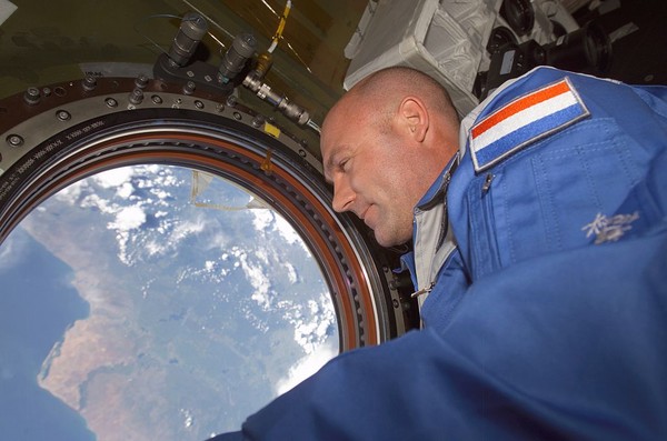 andre-kuipers-iss_l